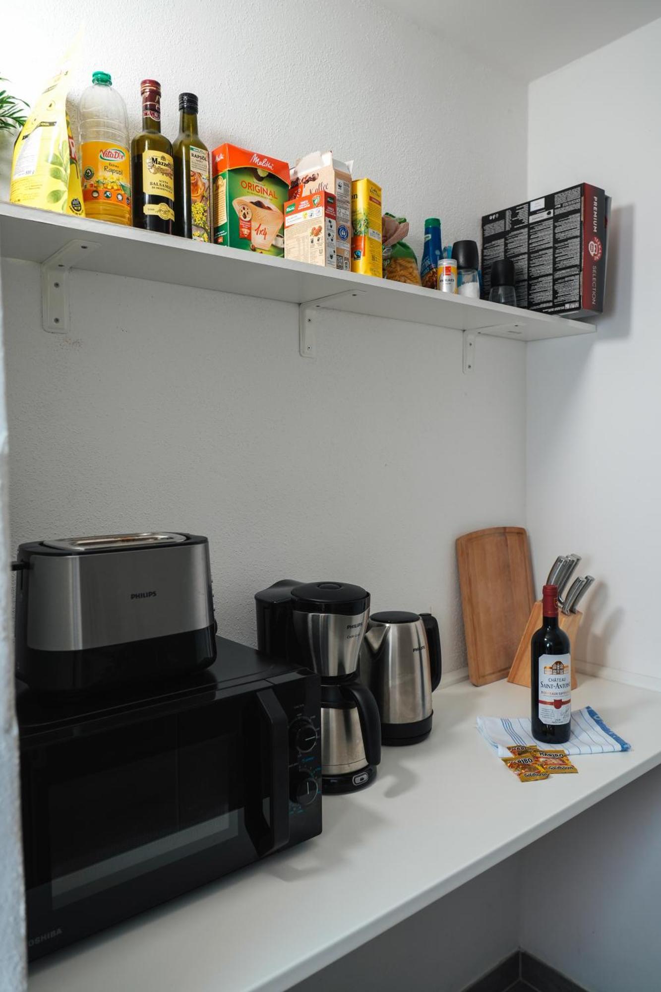 Global Living - Design Apartment I Central I Beamer I Kitchen I Terrace I Berlin Bagian luar foto